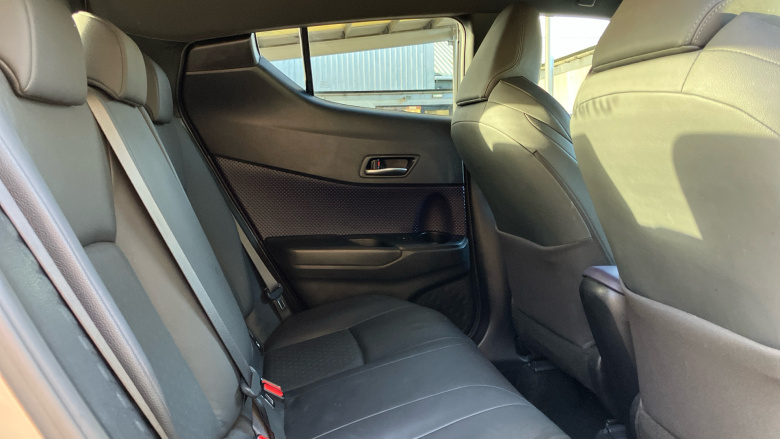 Toyota C-HR 1.2T Dynamic 5dr Petrol Hatchback